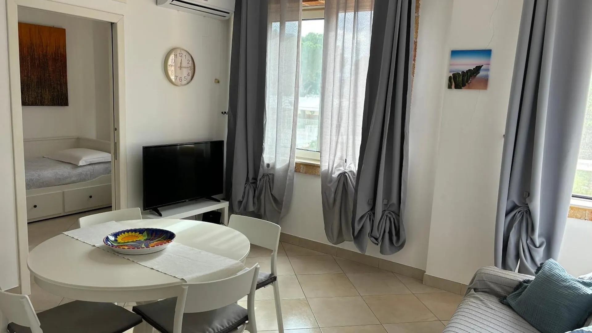 Holiday home Ashur Apartments Mondello Italy