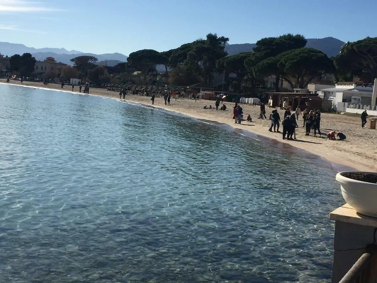 Ashur Apartments Mondello Italy
