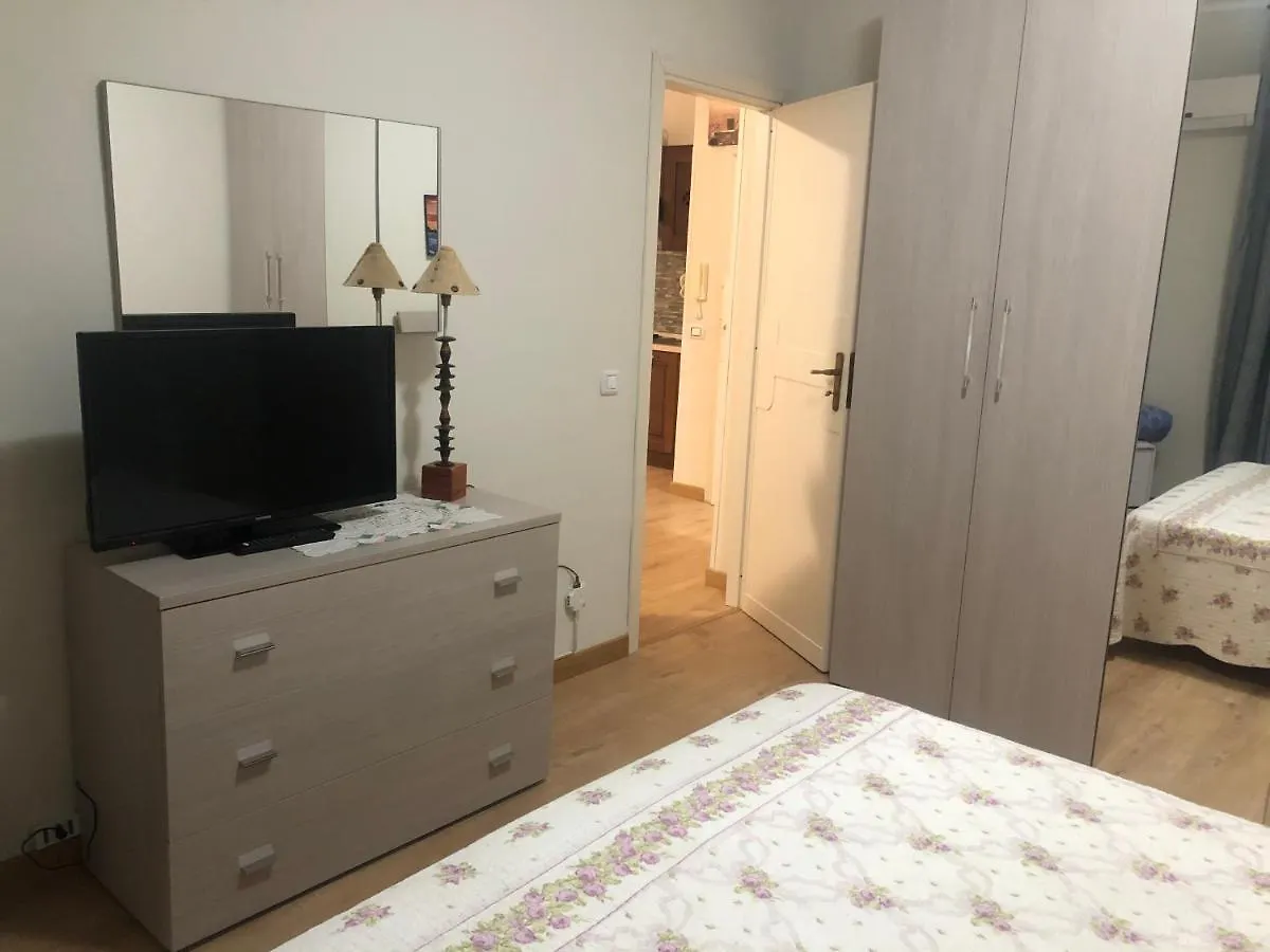 Holiday home Ashur Apartments Mondello