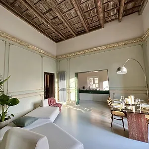 casa-guilla_alla-cattedrale.palermohotels.org/