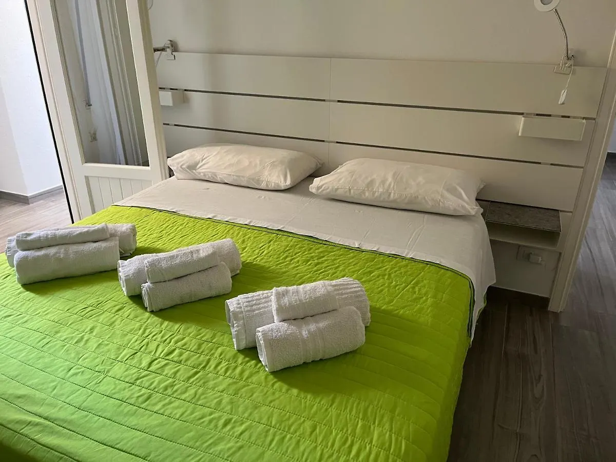 Ferienhaus Ashur Apartments Mondello