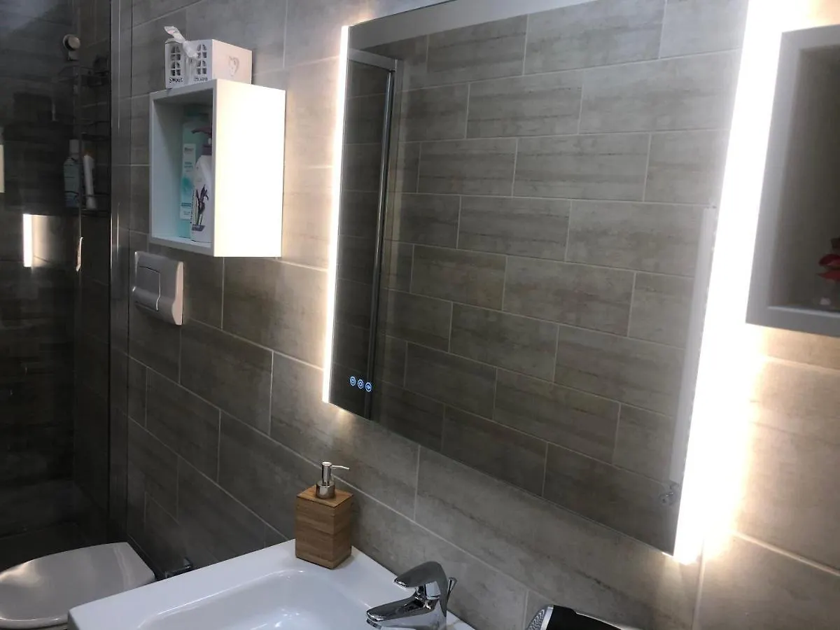 Ashur Apartments Mondello Italien
